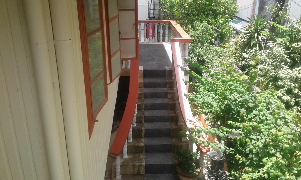 Christopher B&B And Apartments (Adults Only) Paranaque City Eksteriør billede