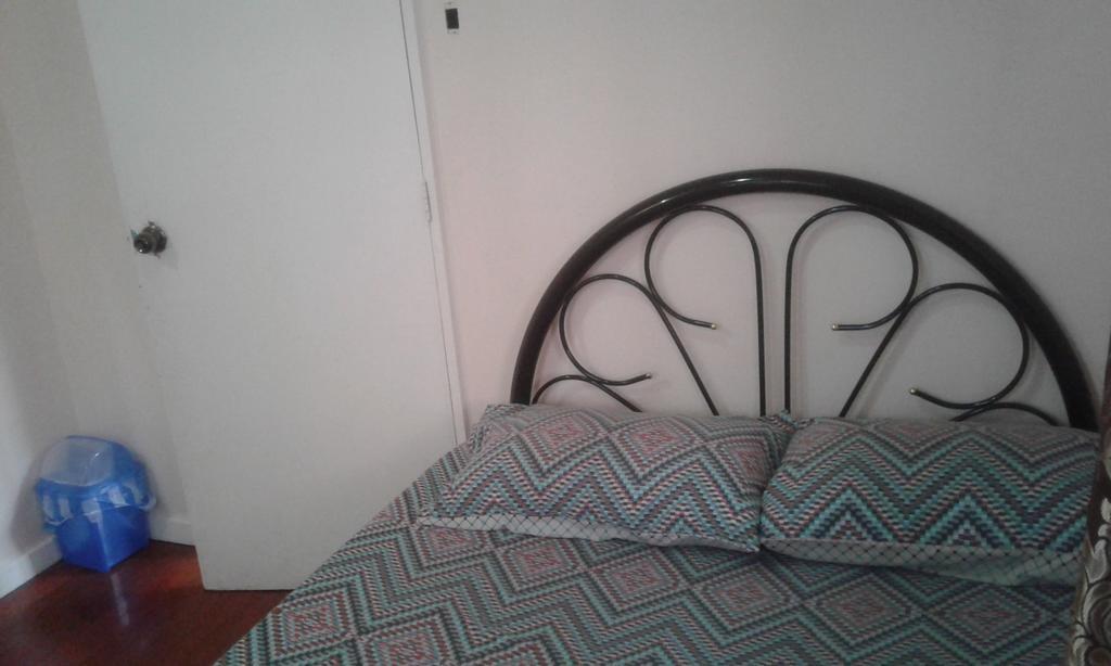 Christopher B&B And Apartments (Adults Only) Paranaque City Eksteriør billede